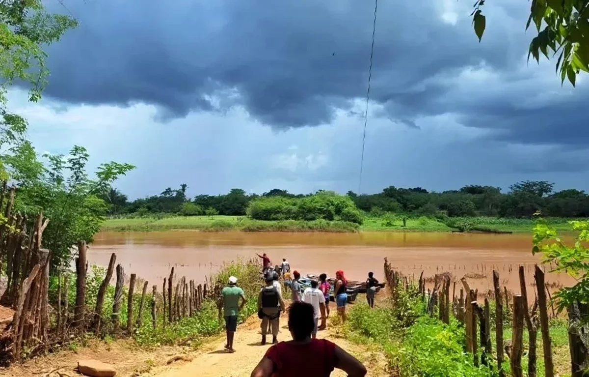 Corpo de jovem que desapareceu tentando atravessar rio no Piauí é encontrado