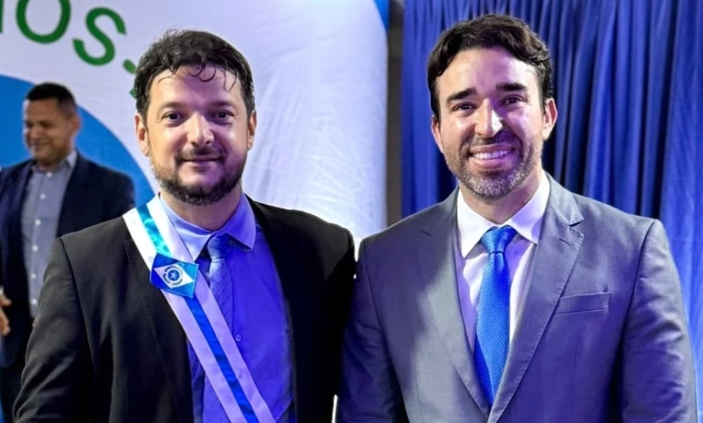 Deputado estadual Marden Menezes e prefeito de Beneditinos, Dr. Talles Marques