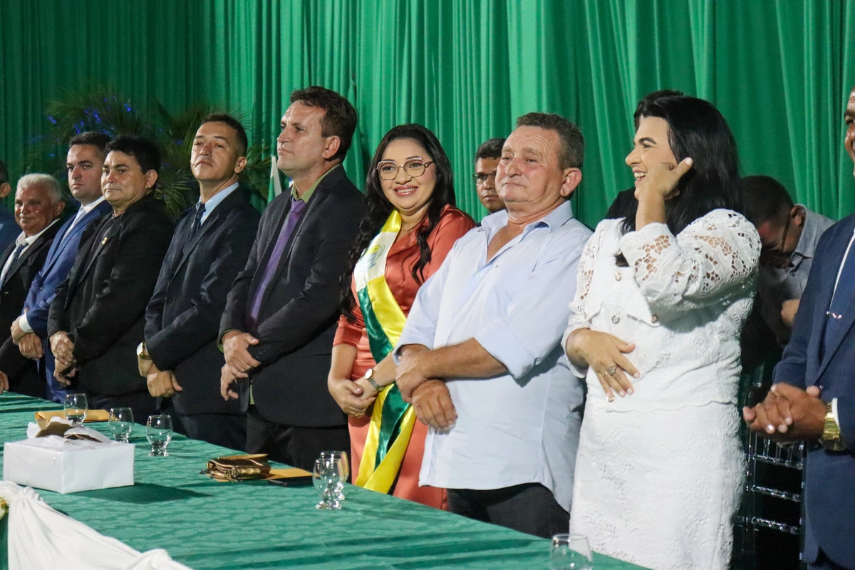 Gerlane Cabral é empossada como prefeita de São Gonçalo do Piauí