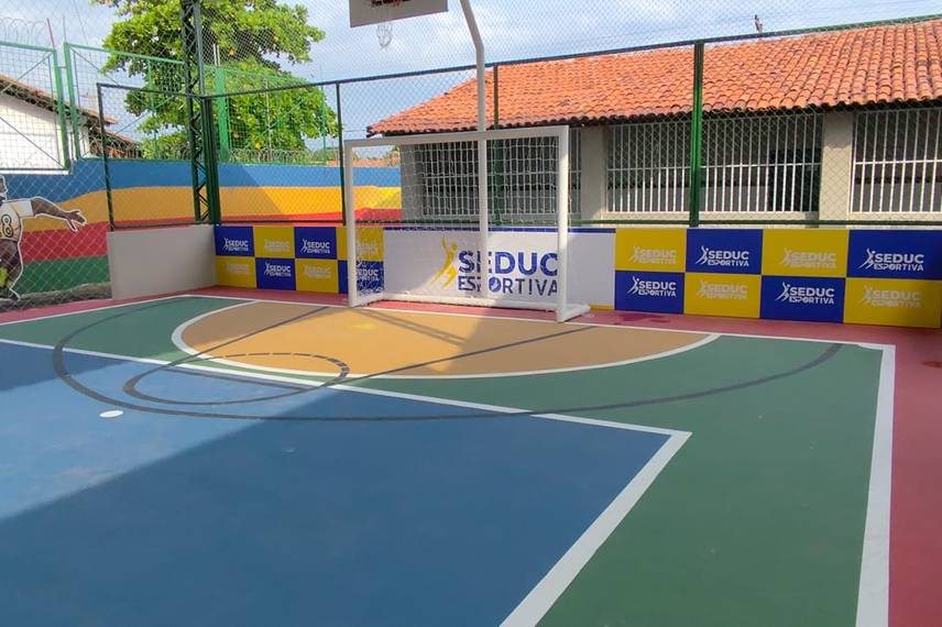 Governador entrega reforma e ampliação de escola na zona Norte de Teresina Governador entrega reforma e ampliação de escola na zona Norte de Teresina