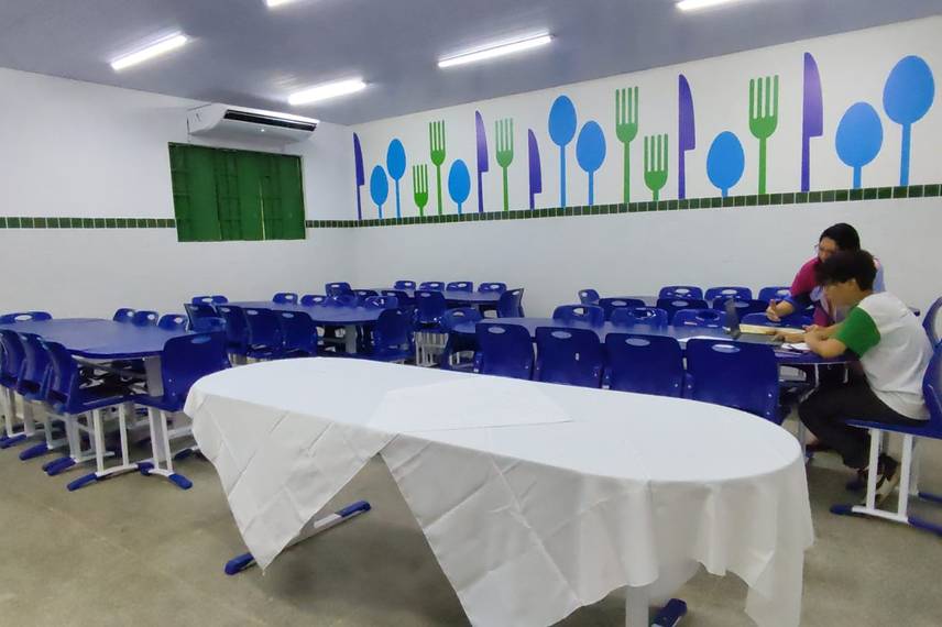 Governador entrega reforma e ampliação de escola na zona Norte de Teresina Governador entrega reforma e ampliação de escola na zona Norte de Teresina