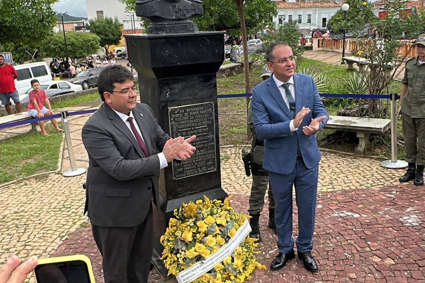 Piauí celebra 202 anos de adesão à Independência com homenagens em Oeiras Piauí celebra 202 anos de adesão à Independência com homenagens em Oeiras
