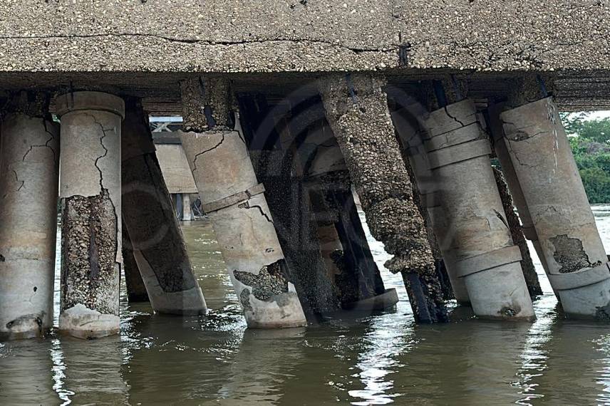 Ponte Metálica João Luís Ferreira, que conecta Teresina (PI) a Timon (MA) Ponte Metálica João Luís Ferreira, que conecta Teresina (PI) a Timon (MA)