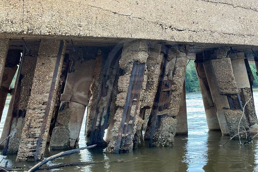 Ponte Metálica João Luís Ferreira, que conecta Teresina (PI) a Timon (MA) Ponte Metálica João Luís Ferreira, que conecta Teresina (PI) a Timon (MA)