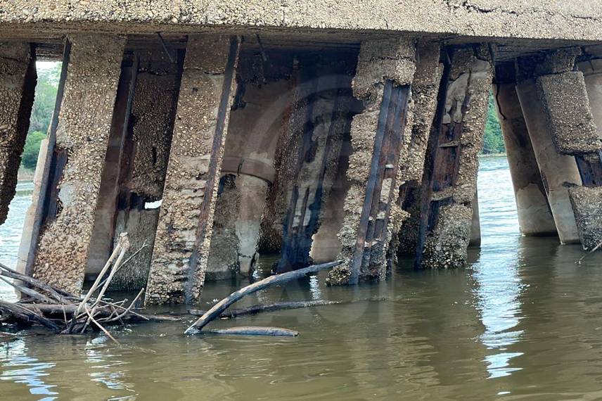 Ponte Metálica João Luís Ferreira, que conecta Teresina (PI) a Timon (MA) Ponte Metálica João Luís Ferreira, que conecta Teresina (PI) a Timon (MA)