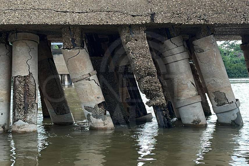 Ponte Metálica João Luís Ferreira, que conecta Teresina (PI) a Timon (MA) Ponte Metálica João Luís Ferreira, que conecta Teresina (PI) a Timon (MA)