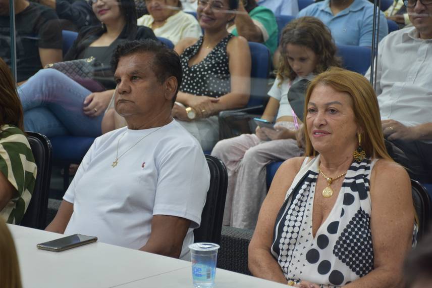 Posse dos vereadores Samantha Cavalca e Pedro Alcântara Posse dos vereadores Samantha Cavalca e Pedro Alcântara