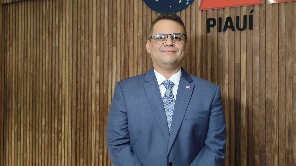 Presidente da OAB, Raimundo Júnior