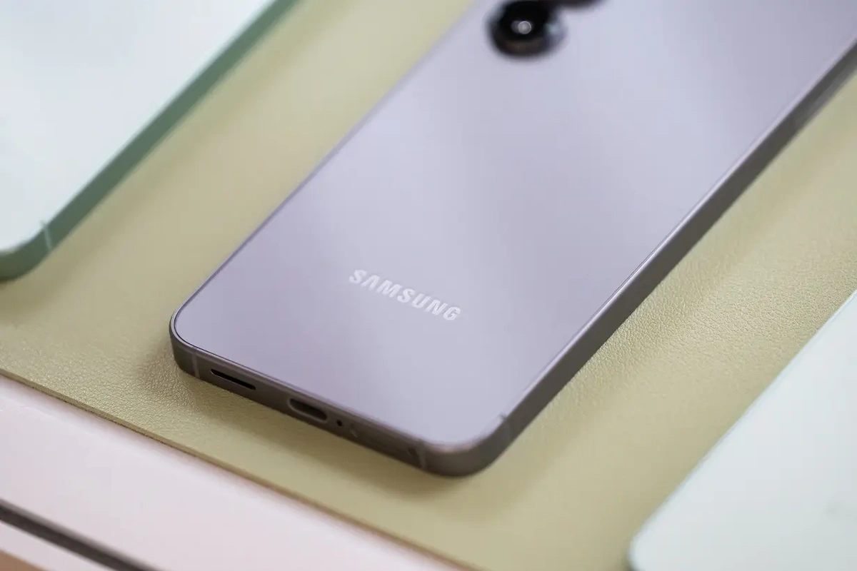 Samsung anuncia Galaxy S25 com modelos custando até R$ 15 mil