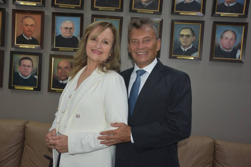 Valdênia Moura assume como juíza substituta no TJ-PI Valdênia Moura assume como juíza substituta no TJ-PI