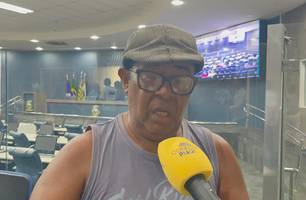 Aposentado Osvaldo Risoleta Neves (Foto: Gabriel Prado/Conecta Piauí)