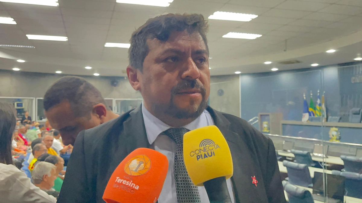Aumento da taxa de esgoto gera revolta e mobiliza audiência pública em Teresina