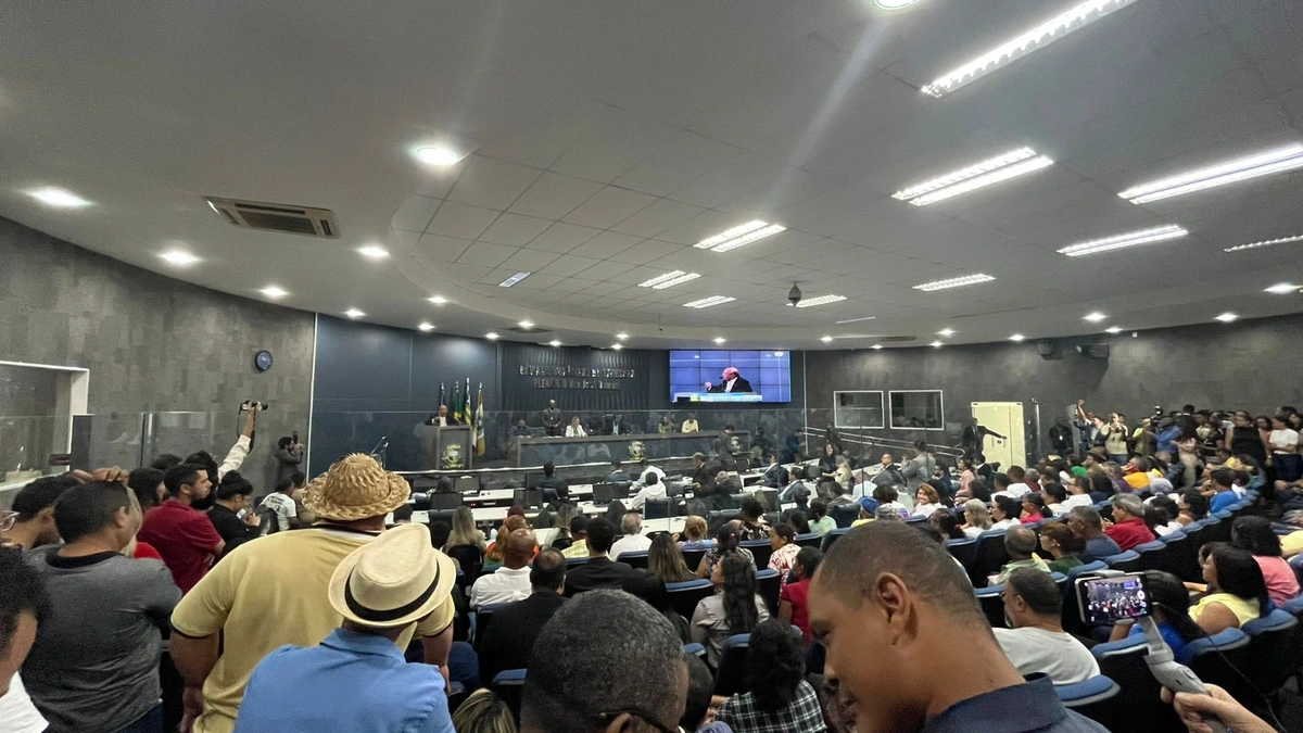 Aumento da taxa de esgoto gera revolta e mobiliza audiência pública em Teresina