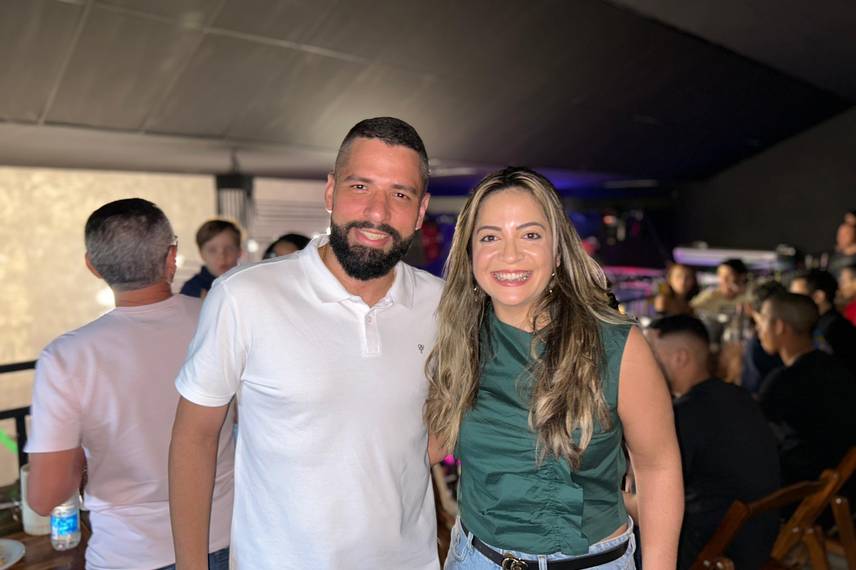 Bloco do Pebinha realiza prévia em Timon com muito brilho e animação Bloco do Pebinha realiza prévia em Timon com muito brilho e animação