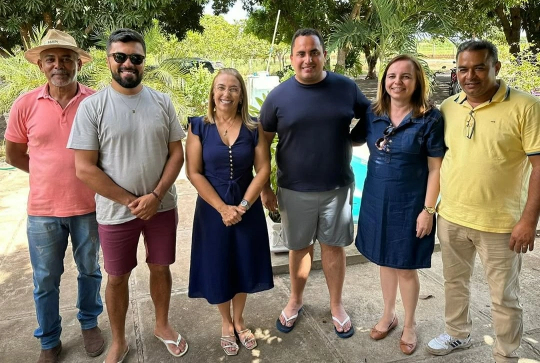 Deputado Georgiano Neto prestigia Guadafolia 2025 no município de Guadalupe