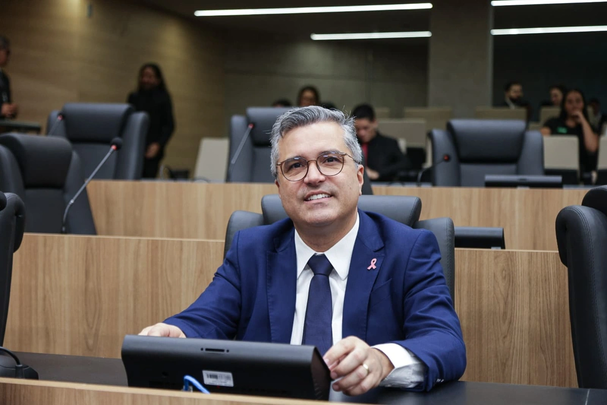 Dr. Vinícius, deputado estadual