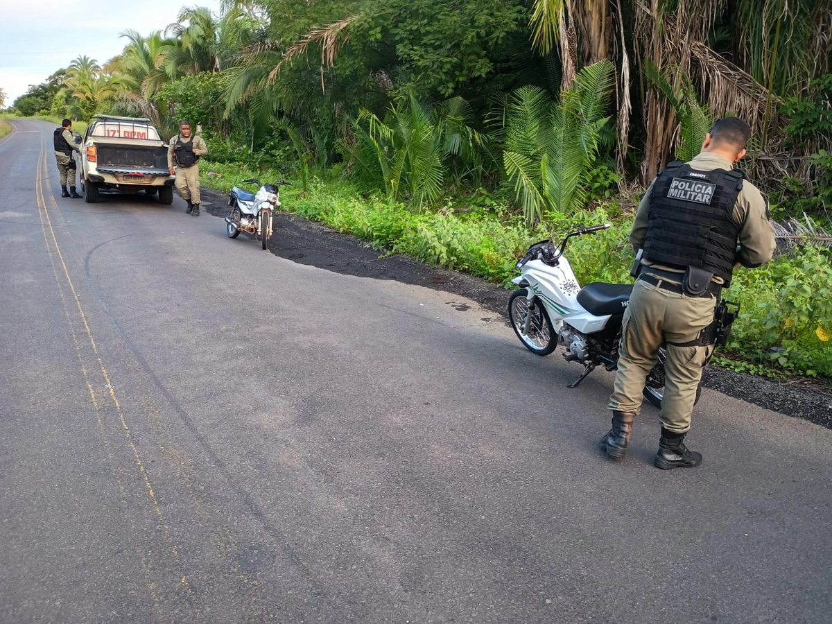 Duas motos são apreendidas durante ação da PM contra o 'grau' em Lagoa do Piauí