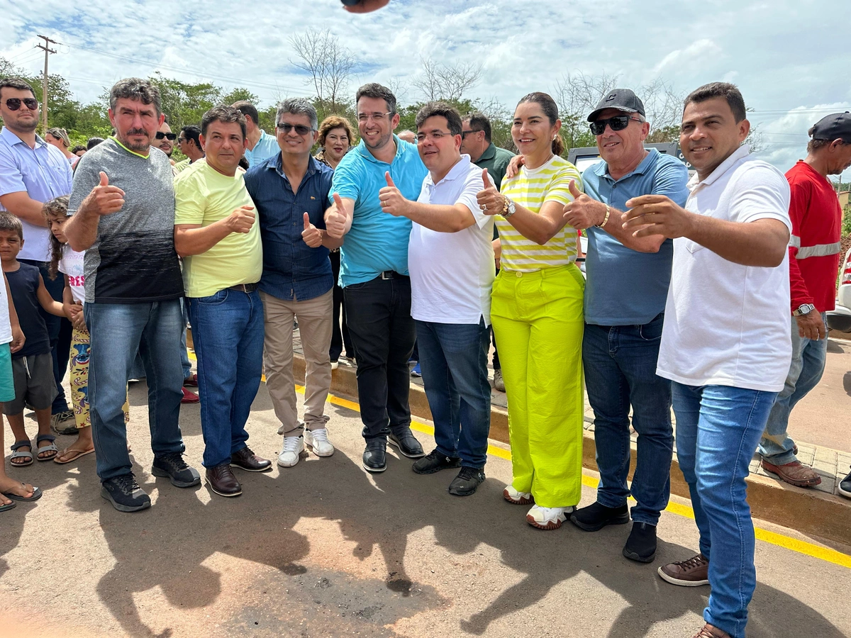 Governador acompanha obras no Contorno Viário e leva investimentos para Luzilândia