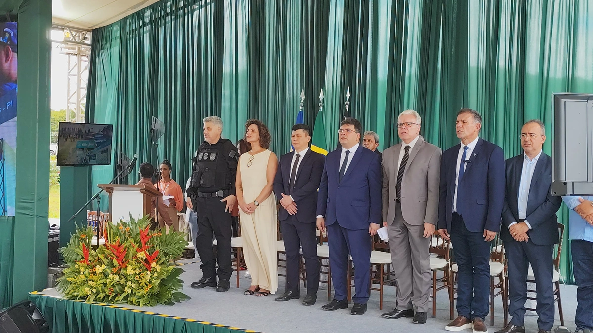 Governador entrega reforma na penitenciária Major César e Central de Monitoramento