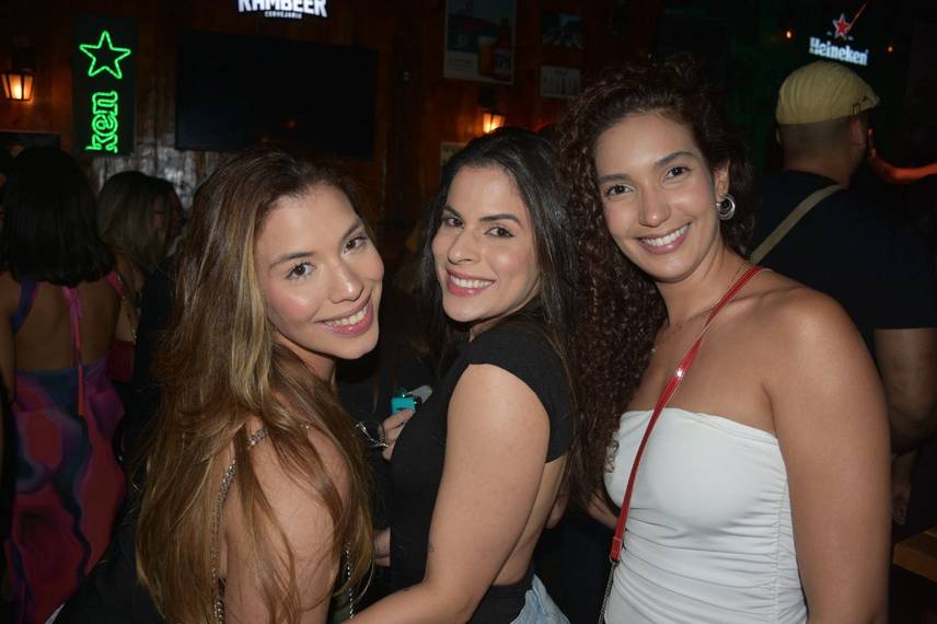 Noite de rock no Locomotiva Irish Pub agita jovens na zona Leste de Teresina Noite de rock no Locomotiva Irish Pub agita jovens na zona Leste de Teresina
