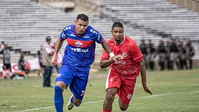 Piauí e 4 de Julho ficam no empate em duelo disputado pelo Campeonato Piauiense