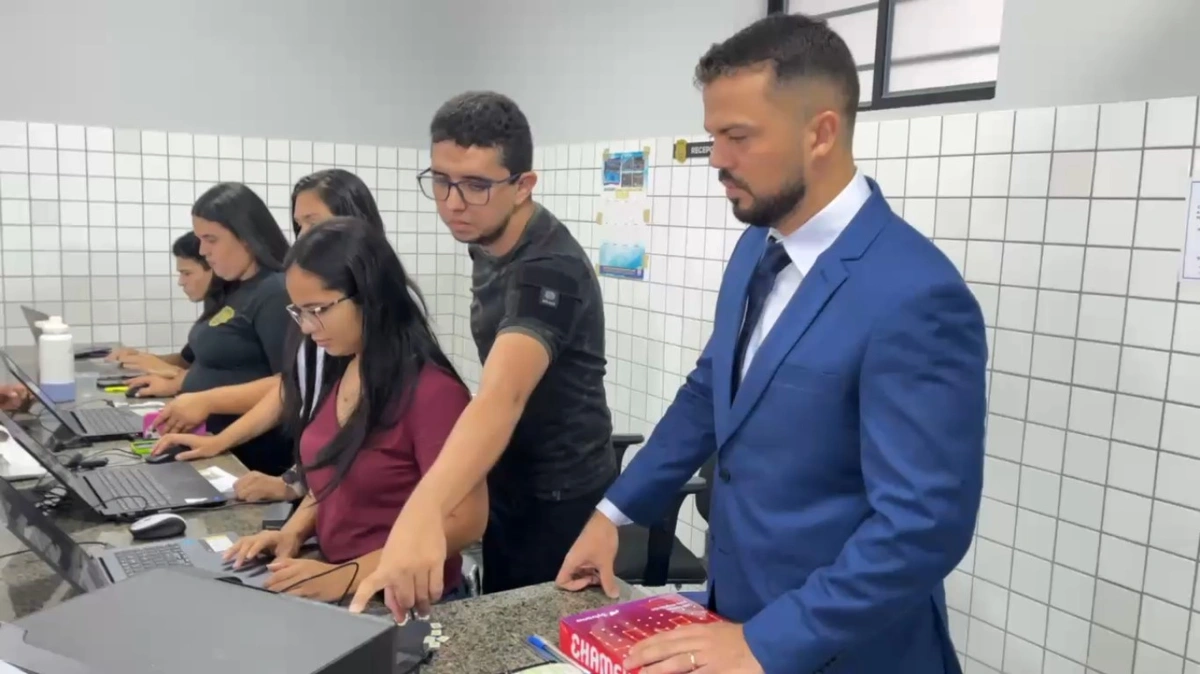 Polícia Civil convoca 70 pessoas por posse de celulares com restrição em Parnaíba
