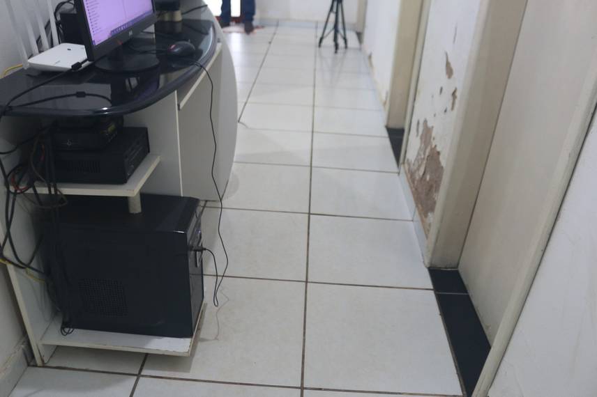 Precariedade e abandono nas instalações e equipamentos deixados pela antiga gestão de Eliseu Martins Precariedade e abandono nas instalações e equipamentos deixados pela antiga gestão de Eliseu Martins