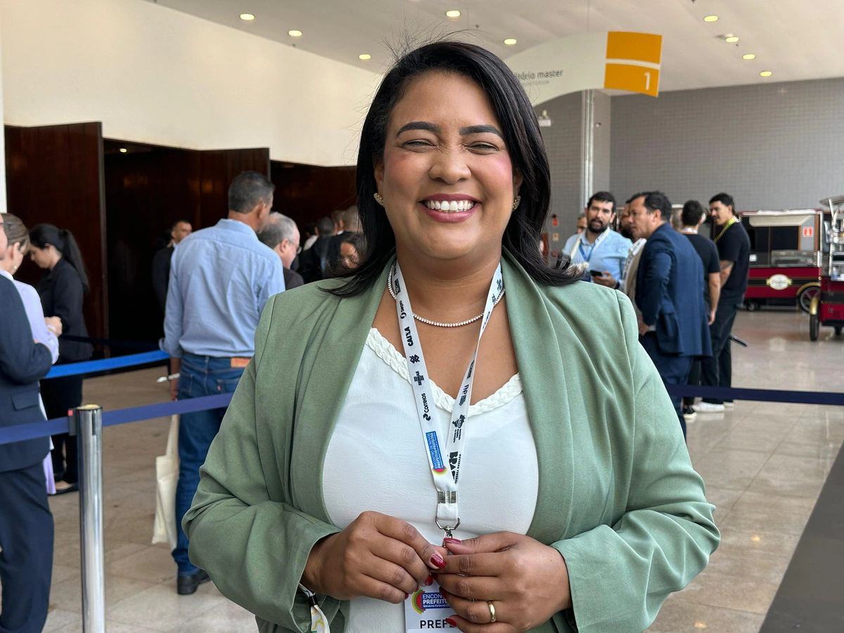 Prefeita de Lagoa do Piauí, Camila Barbosa