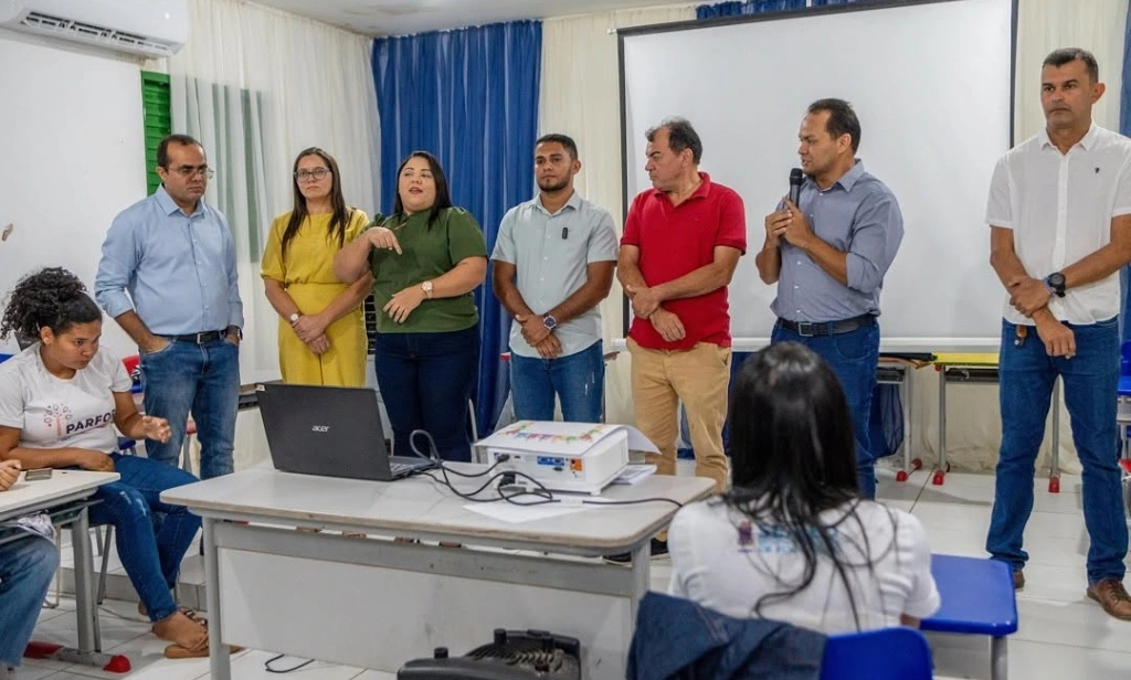Prefeito de José de Freitas participa da abertura do Encontro Pedagógico 2025