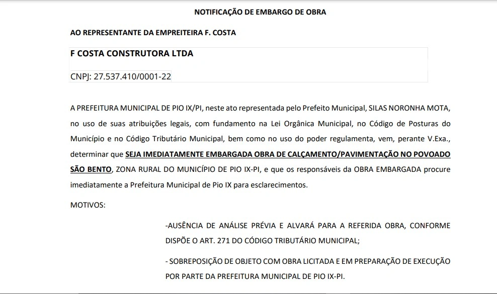 Prefeito Silas Noronha embarga obra de calçamento do Governo do Estado em Pio IX