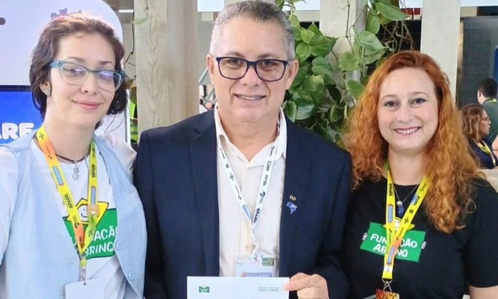 Prefeitura de Nazária adere ao Programa Prefeitas e Prefeitos Amigos da Criança