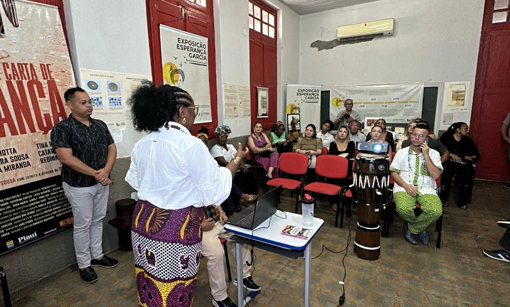 Racismo ambiental foi discutido em roda de conversa no Esperança Garcia