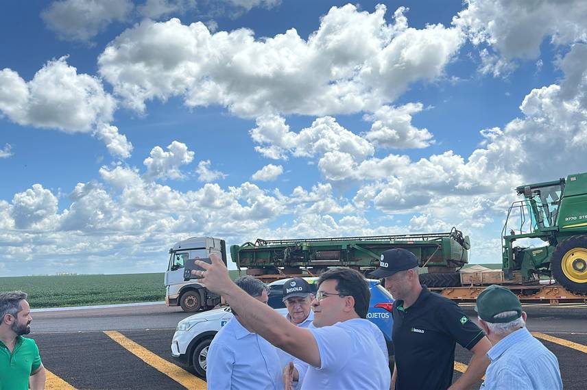'Rodovia da Soja': governador entrega trecho da PI-392 em Baixa Grande do Ribeiro 'Rodovia da Soja': governador entrega trecho da PI-392 em Baixa Grande do Ribeiro