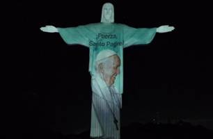 Santuário Cristo Redentor/Divulgação (Foto: Cristo Redentor recebe projeção em imagens do papa Francisco)
