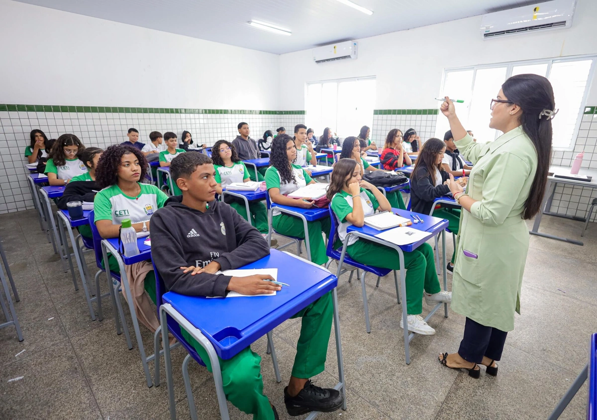 Seduc-PI convoca mais de 400 professores para fortalecer Educação Profissional