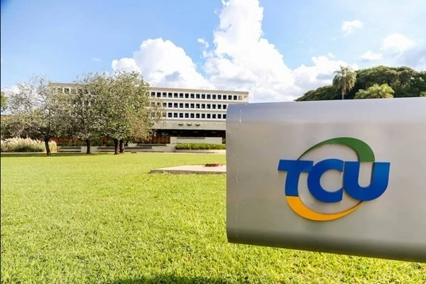TCU derruba bloqueio e libera fundos para o programa Pé-de-Meia de Lula