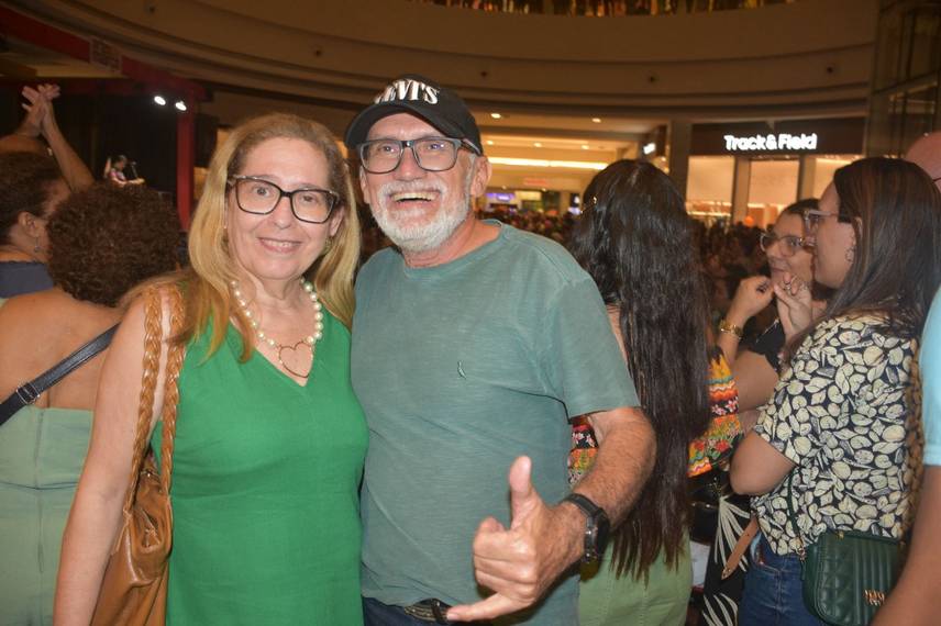 Banda Top Gun realiza show no Artes de Março no Teresina Shopping Banda Top Gun realiza show no Artes de Março no Teresina Shopping
