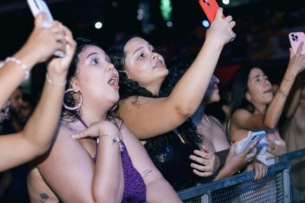 Carnaval em Água Branca reúne multidão e segue com programação neste domingo (02)