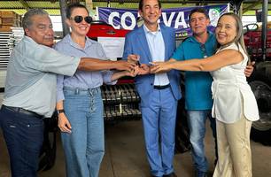 Esperantina recebe trator e grade de arado para fortalecer a agricultura familiar (Foto: Reprodução/Instagram)