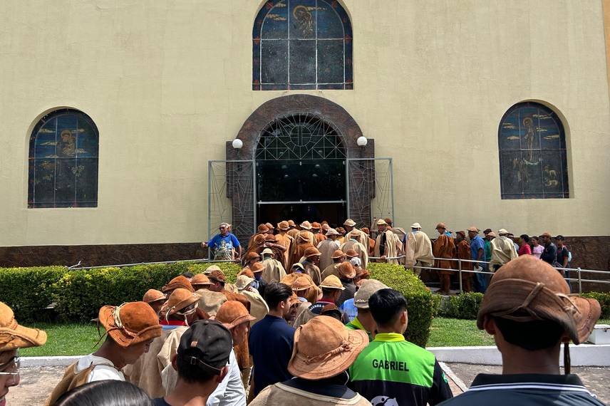Fé e Tradição: Altos celebra festejo de São José e a grande festa do vaqueiro Fé e Tradição: Altos celebra festejo de São José e a grande festa do vaqueiro
