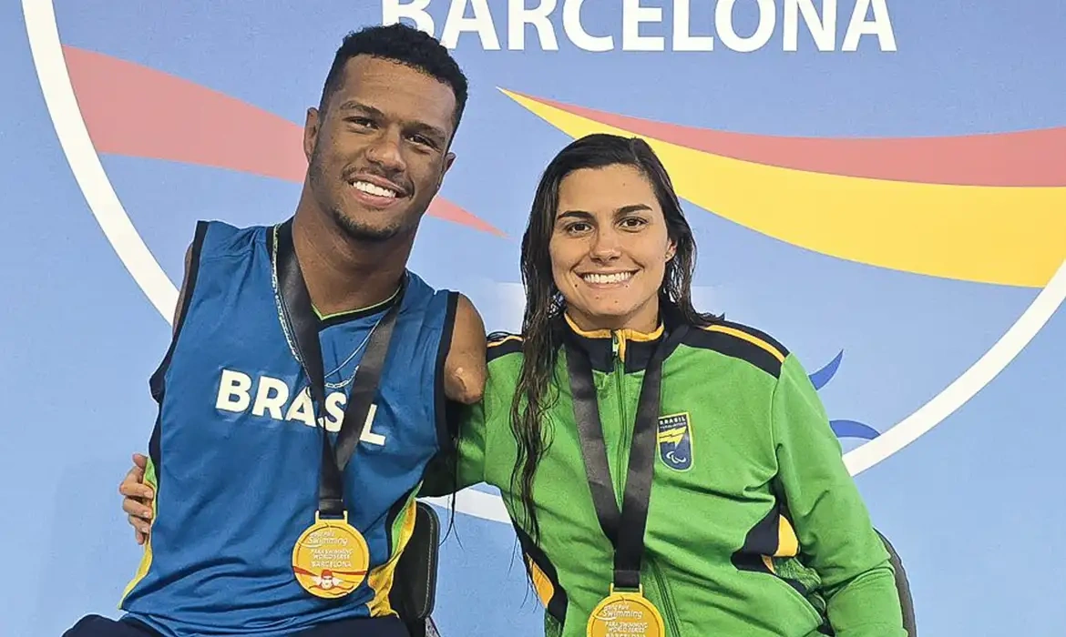 Gabriel Araújo e Mariana Gesteira