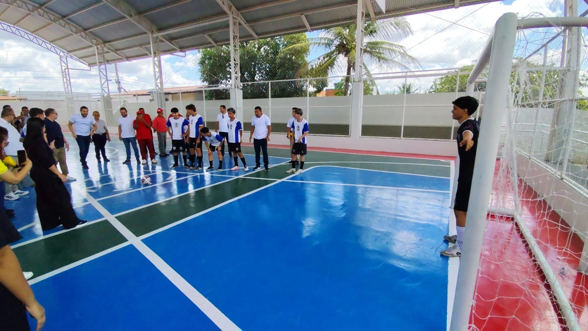 Governador inaugura obras em Canto do Buriti e destaca grandes investimentos