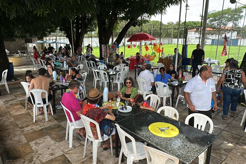 Iate Clube realiza nova edição da sua tradicional matinê de carnaval Iate Clube realiza nova edição da sua tradicional matinê de carnaval