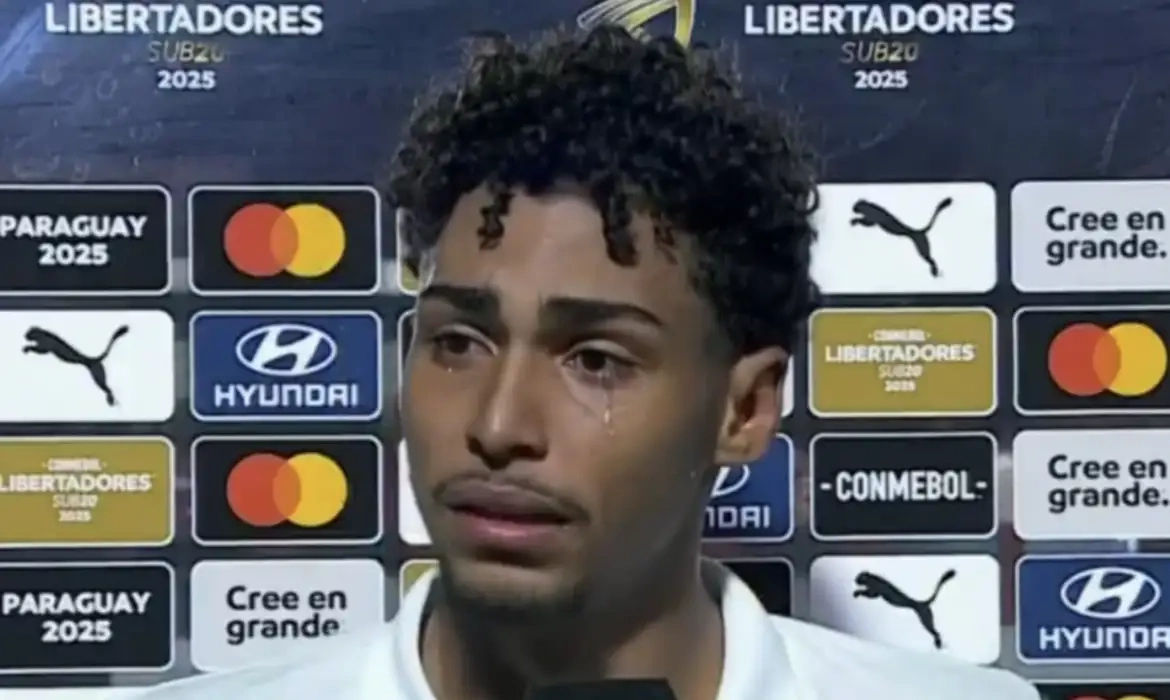 Jogador Luighi foi hostilizado com gestos e xingamentos racistas