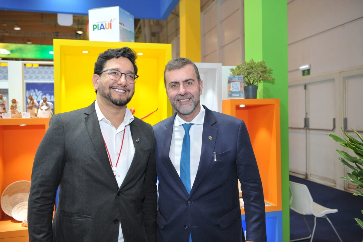 José Neto Monteiro e Marcelo Freixo, presidente da Embratur.