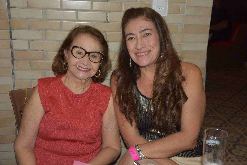 Luciene Sampaio promove 3ª edição da festa Gente é pra Brilhar no Seu Zé Restobar Luciene Sampaio promove 3ª edição da festa Gente é pra Brilhar no Seu Zé Restobar