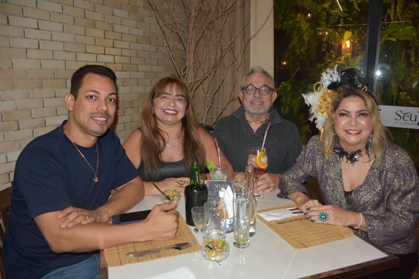 Luciene Sampaio promove 3ª edição da festa Gente é pra Brilhar no Seu Zé Restobar Luciene Sampaio promove 3ª edição da festa Gente é pra Brilhar no Seu Zé Restobar