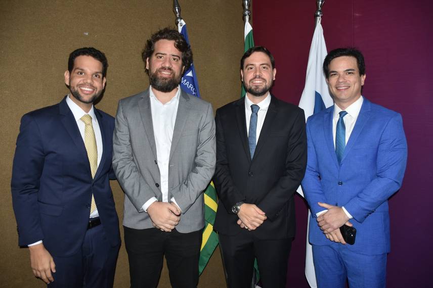 Nova diretoria da AJE-PI toma posse em Teresina Nova diretoria da AJE-PI toma posse em Teresina
