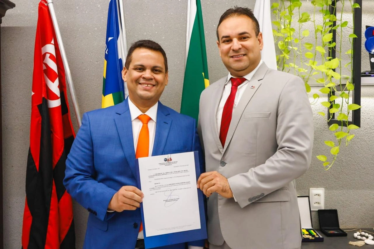 OAB-PI nomeia Hielbert Ferreira à presidência da Comissão de Defesa dos Municípios