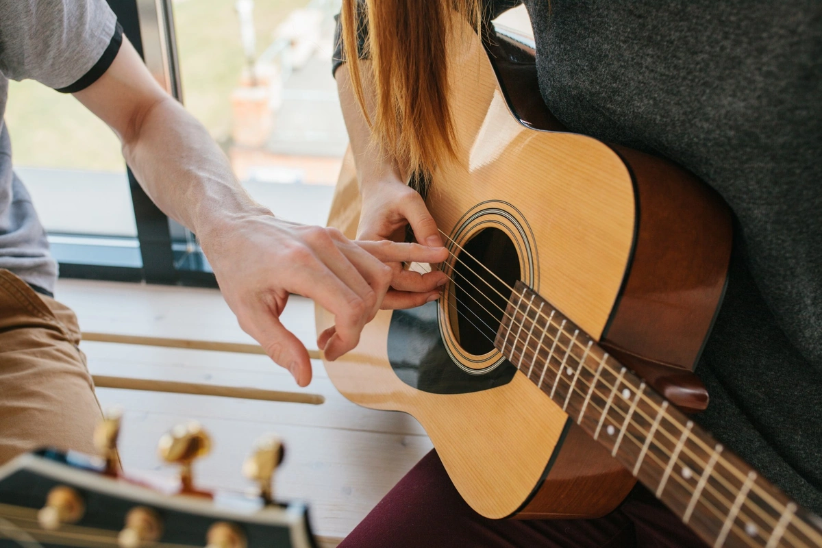 Palácio da Música abre vagas para aulas de violão, violino e Sanfona em Teresina